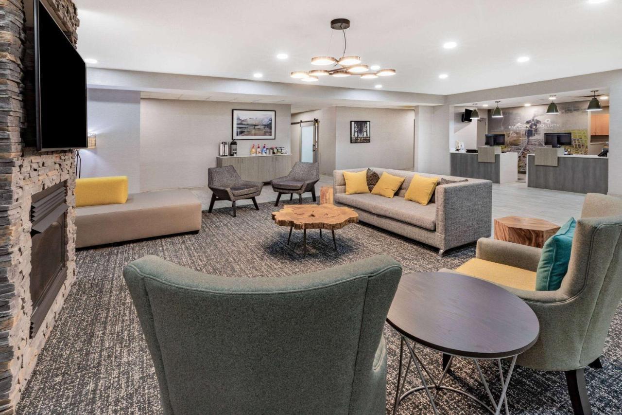 Hawthorn Extended Stay By Wyndham Ardmore Bagian luar foto